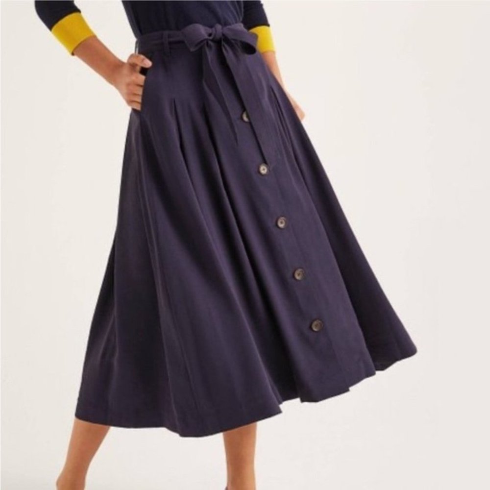 Boden Lennox pleated belted button front midi skirt size 4R navy blue